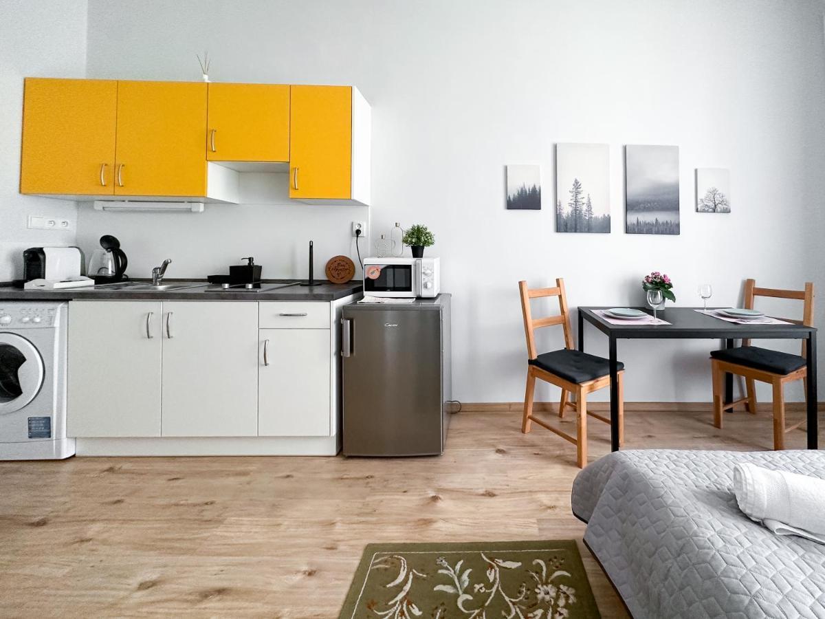 Elso Apartments Prag Exteriör bild
