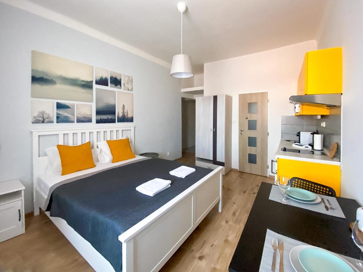 Elso Apartments Prag Exteriör bild