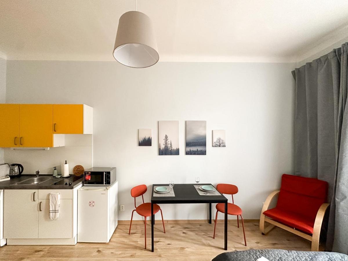 Elso Apartments Prag Exteriör bild