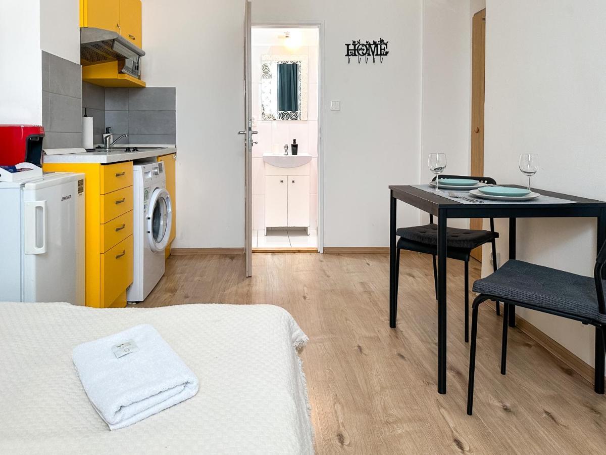 Elso Apartments Prag Exteriör bild